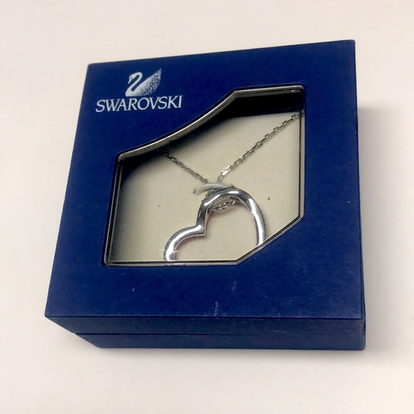 Authentic Swarovski big heart necklace - Picture 9 of 10